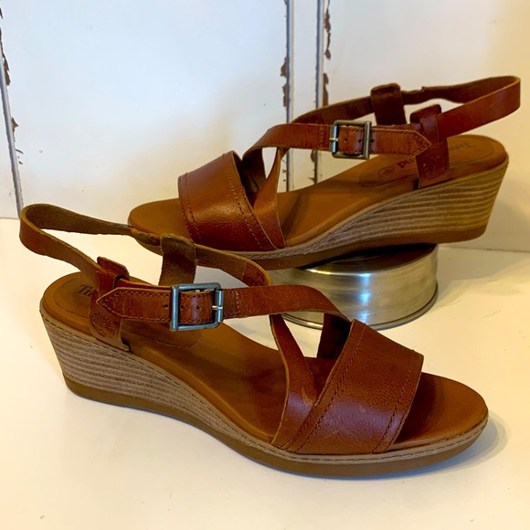 Timberland Shoes - Timberland wedge sandal•size 7